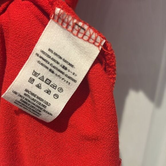 Free People Just a twist peplum plunging top SZ Xsmall - Picture 6 of 6